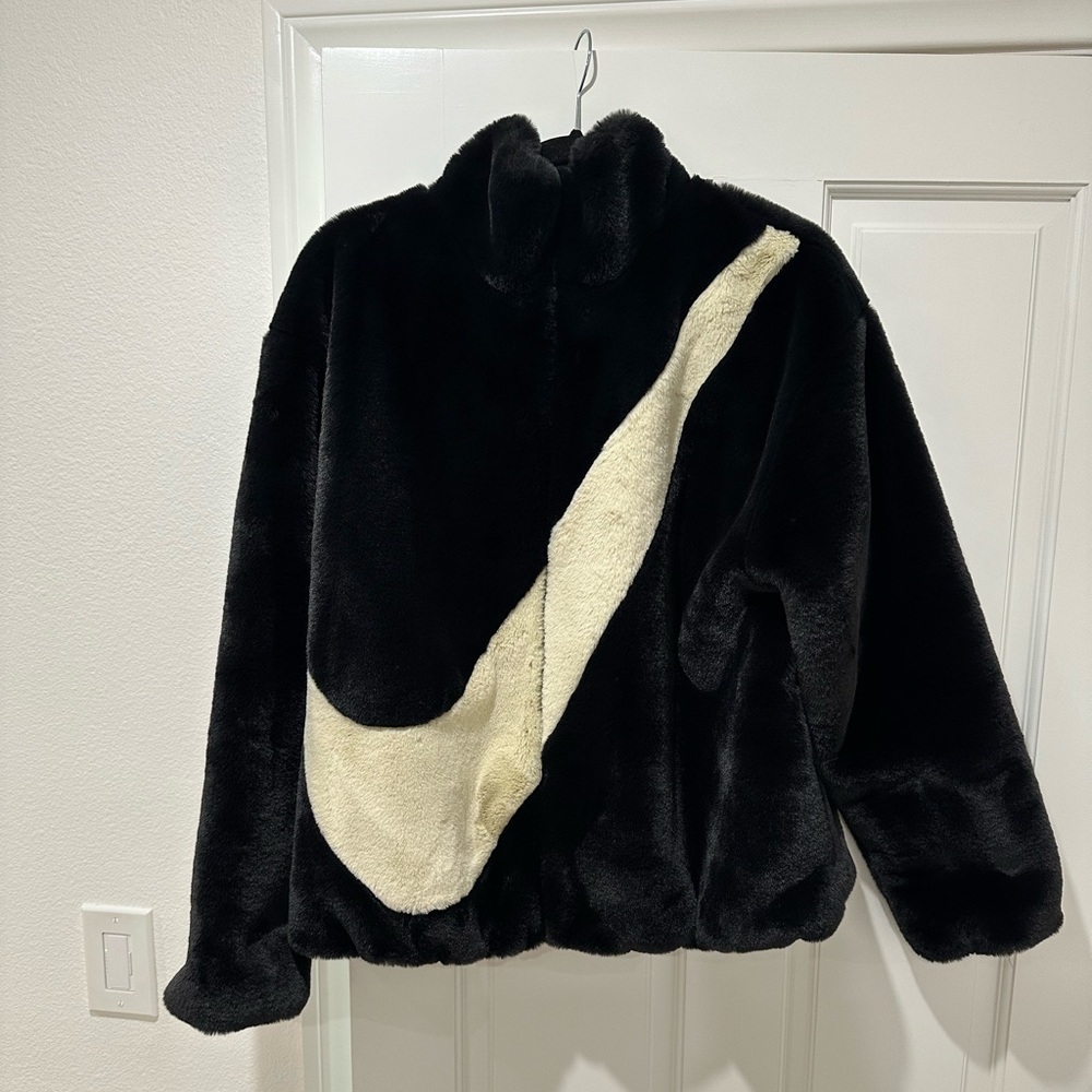 NWOT Nike NSW Black Fur Plush Jacket with Swoosh Logo - Picture 2 of 6